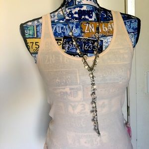 White roses and pearls gold vine chain necklace